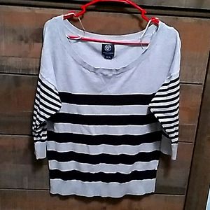 American eagle half sleeve sweater top